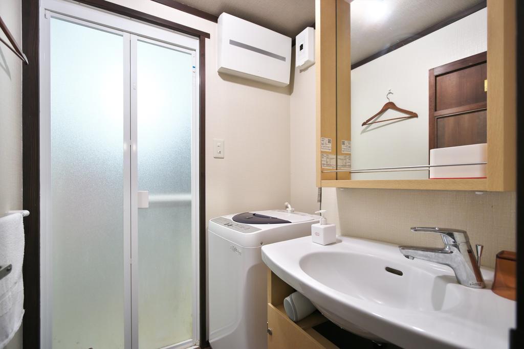 Kanazawa Guest House East Mountain מראה חיצוני תמונה