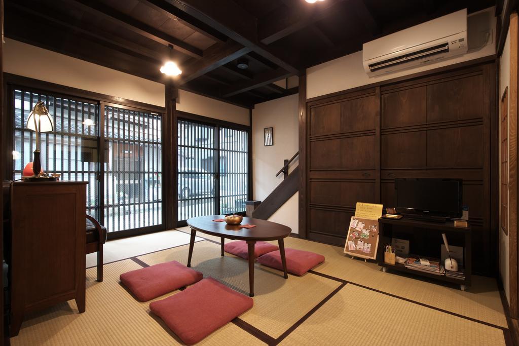 Kanazawa Guest House East Mountain מראה חיצוני תמונה